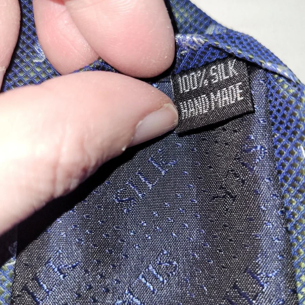 Viva Silk Tie Mens Necktie Silk Handmade All‎ Over Elephant Print On Grey